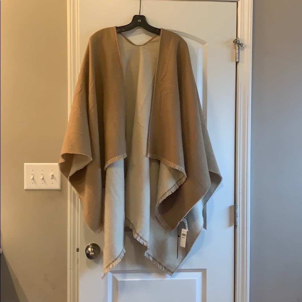 Banana Republic reversible wrap